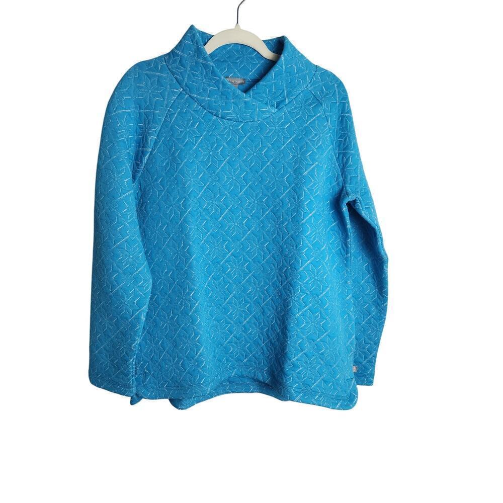 T By Talbots Mockneck metallic Quilted Sweatshirt sz M snowflake detail nordic